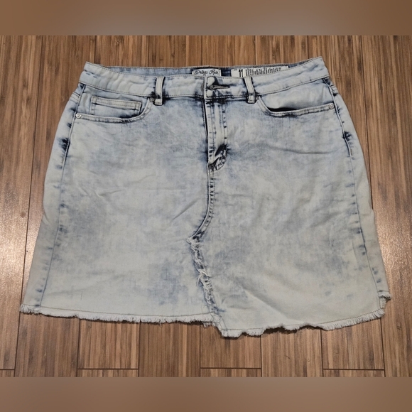 Indigo Rein Denim Blue Skirt - Picture 1 of 8